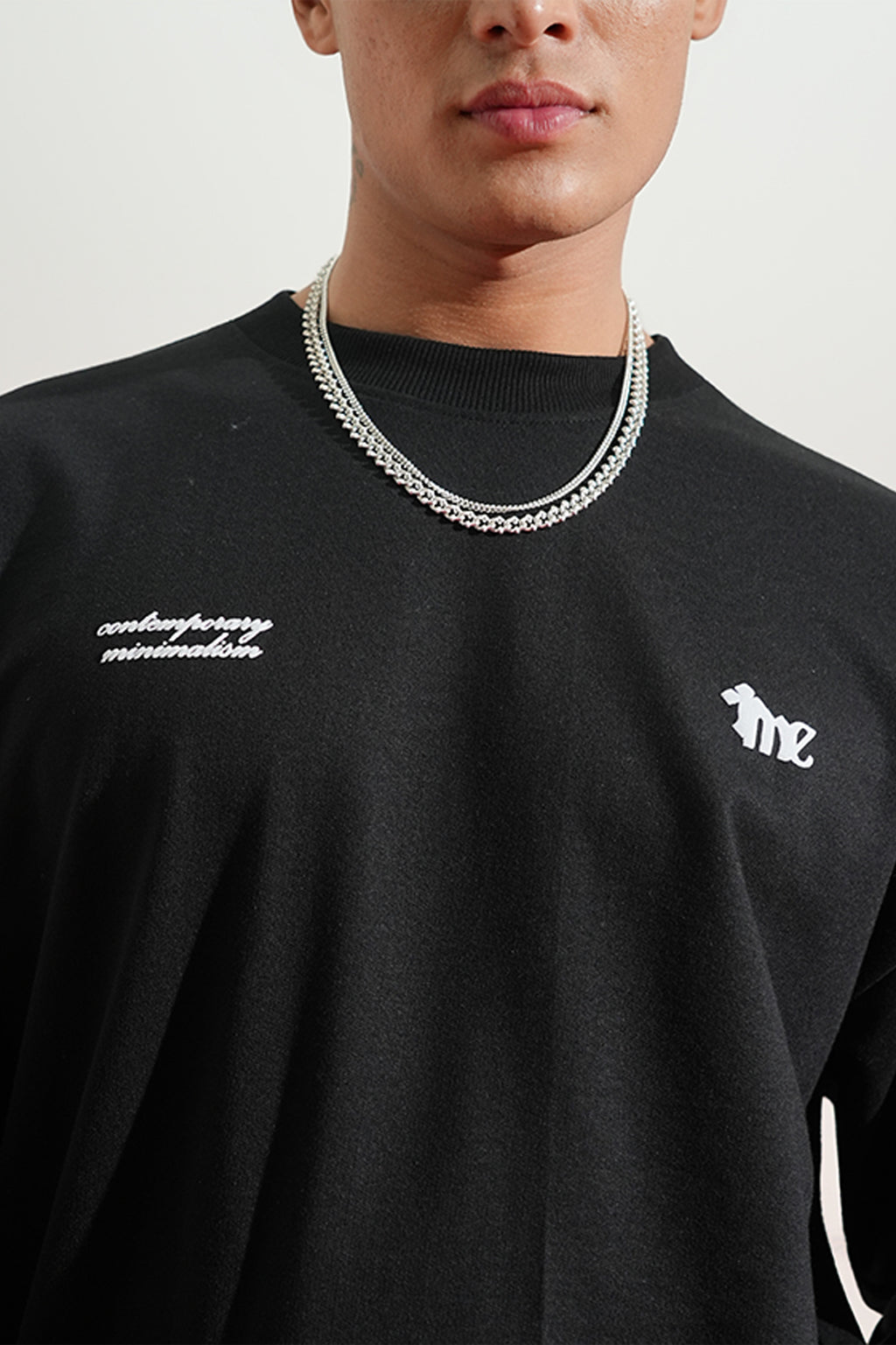 gid://shopify/Product/9622338044131