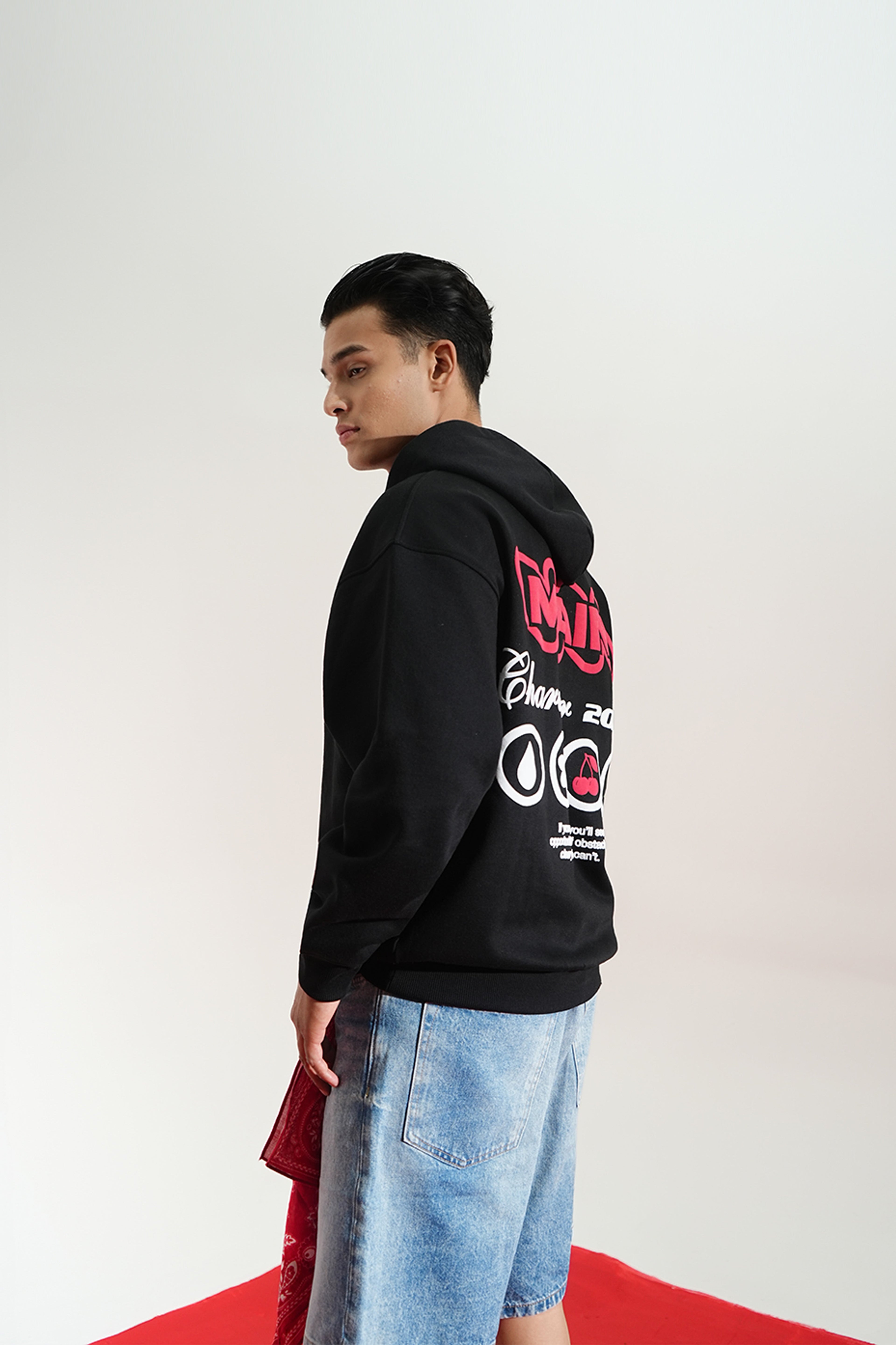 gid://shopify/Product/9622337257699