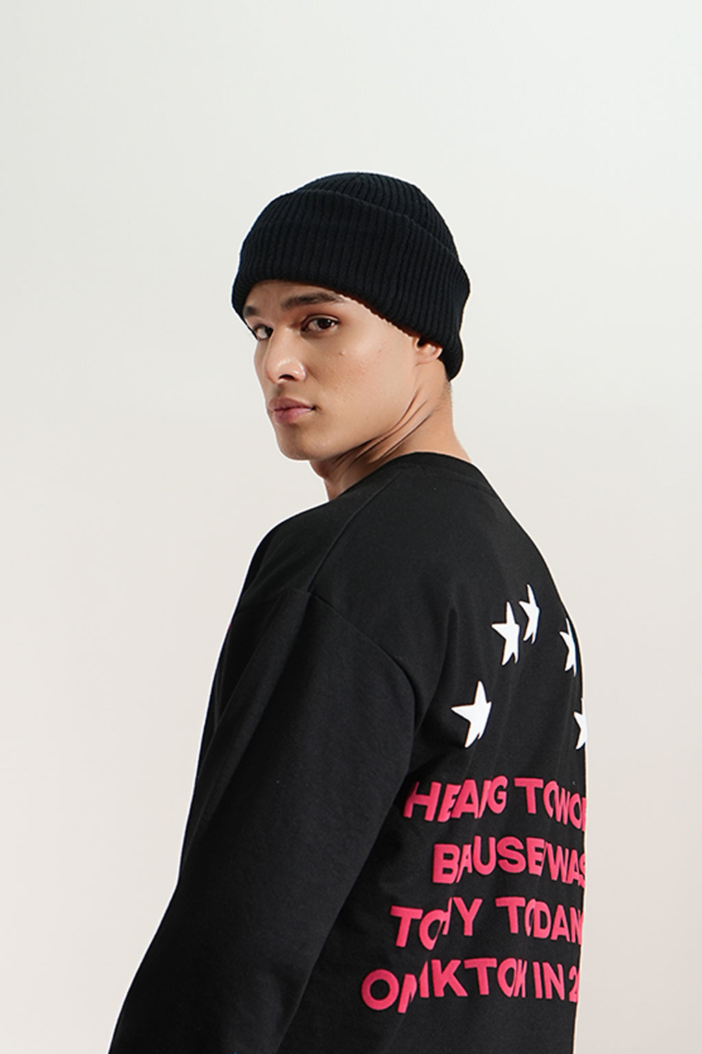 gid://shopify/Product/9622337683683