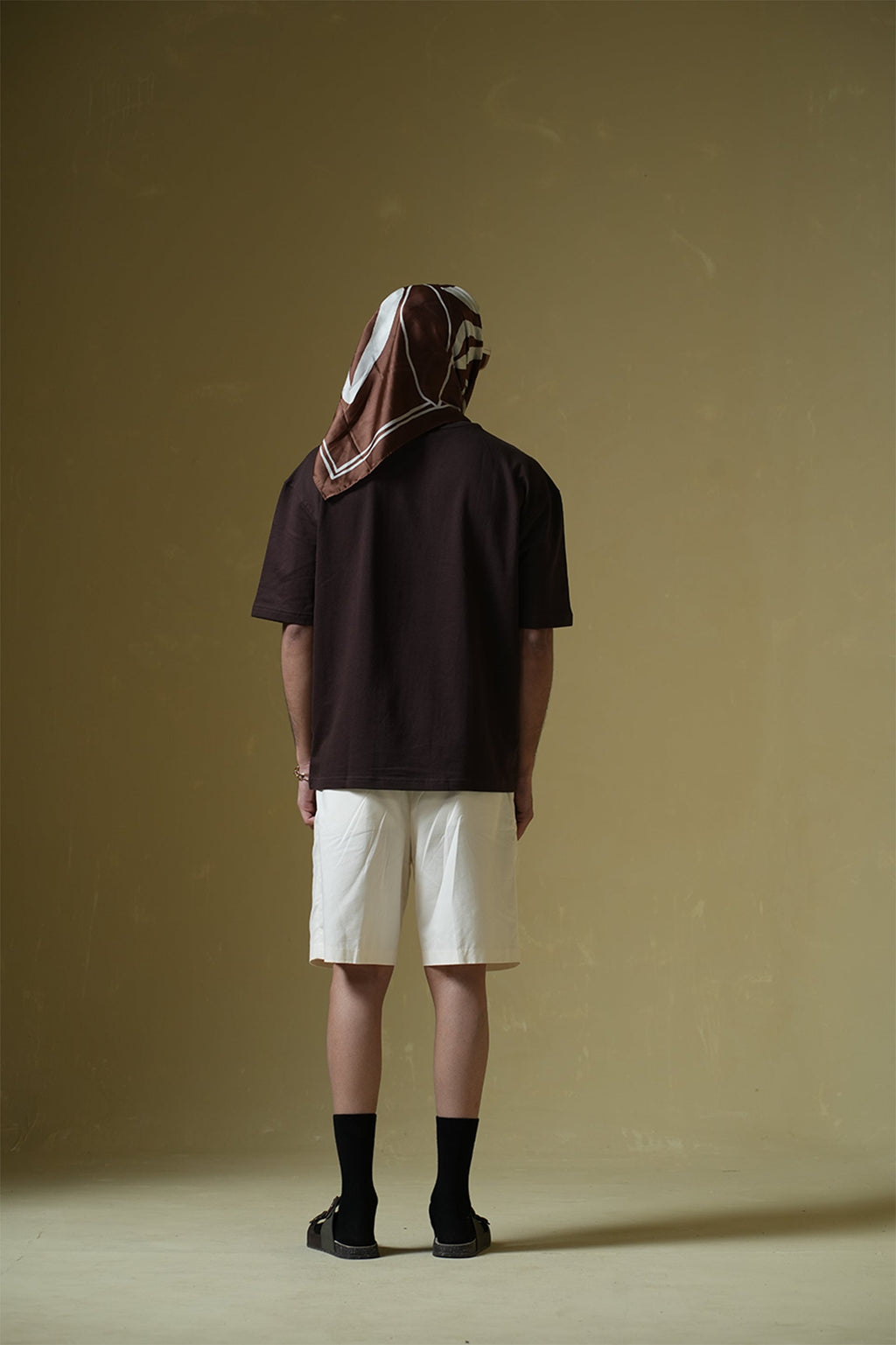 gid://shopify/Product/9622340010211