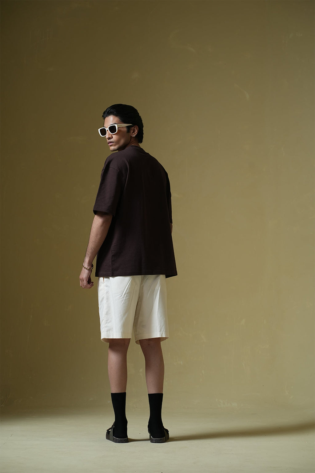 gid://shopify/Product/9622340010211