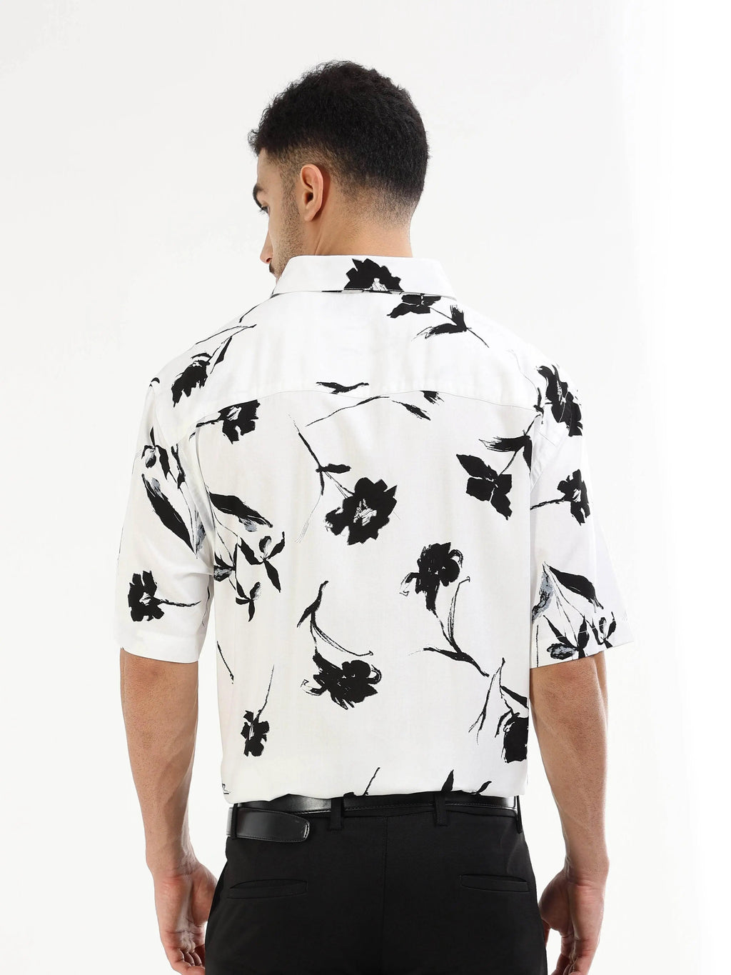 gid://shopify/Product/9622311862499