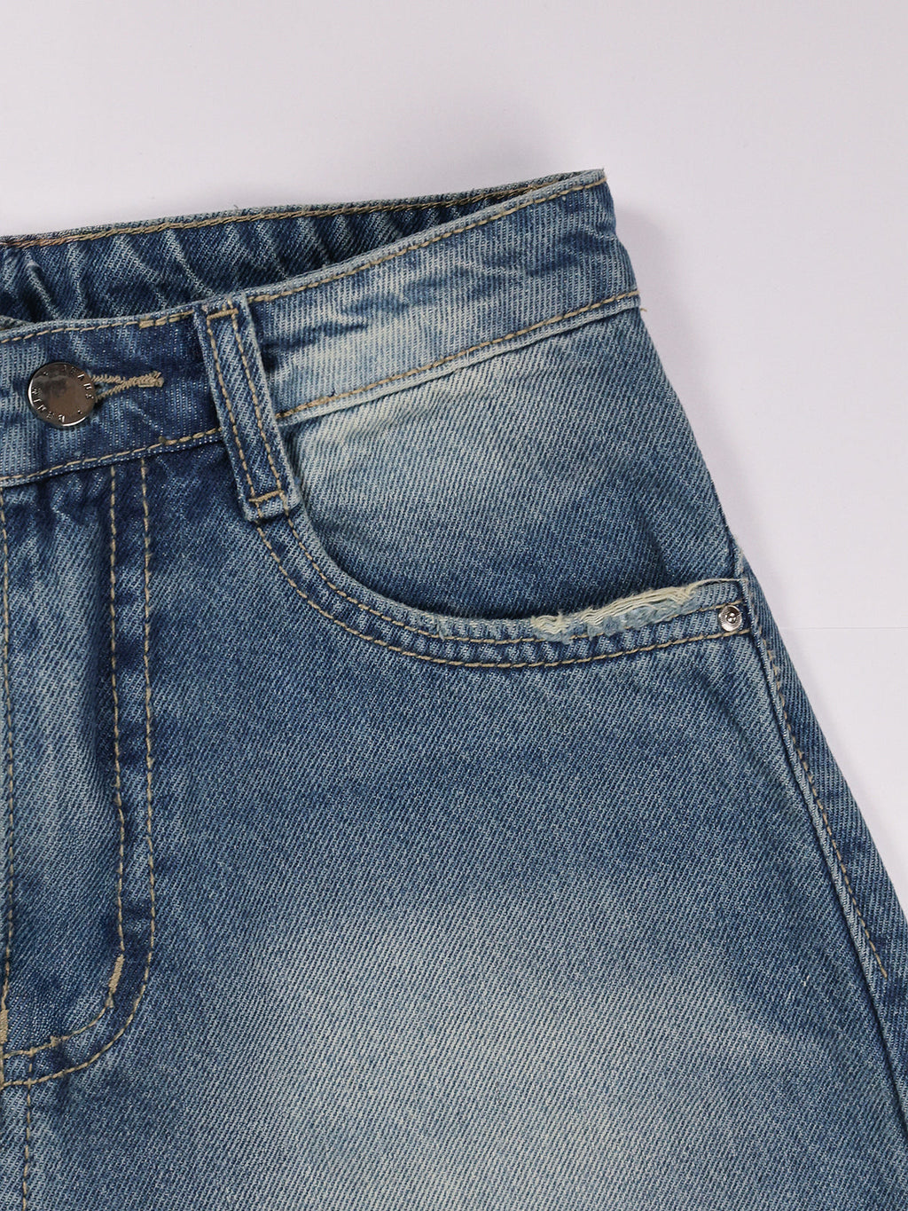gid://shopify/Product/9622217851107