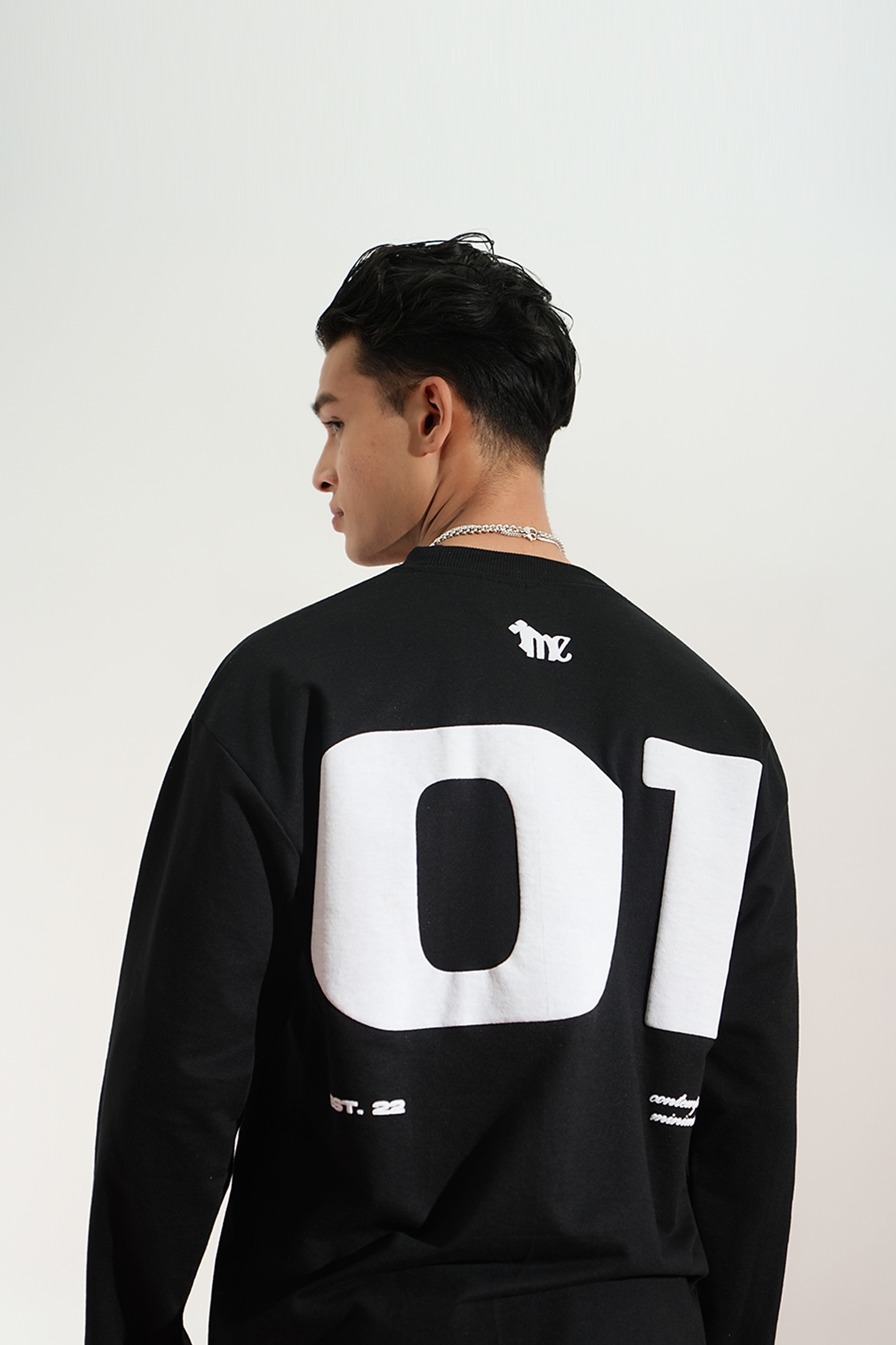 gid://shopify/Product/9622338044131