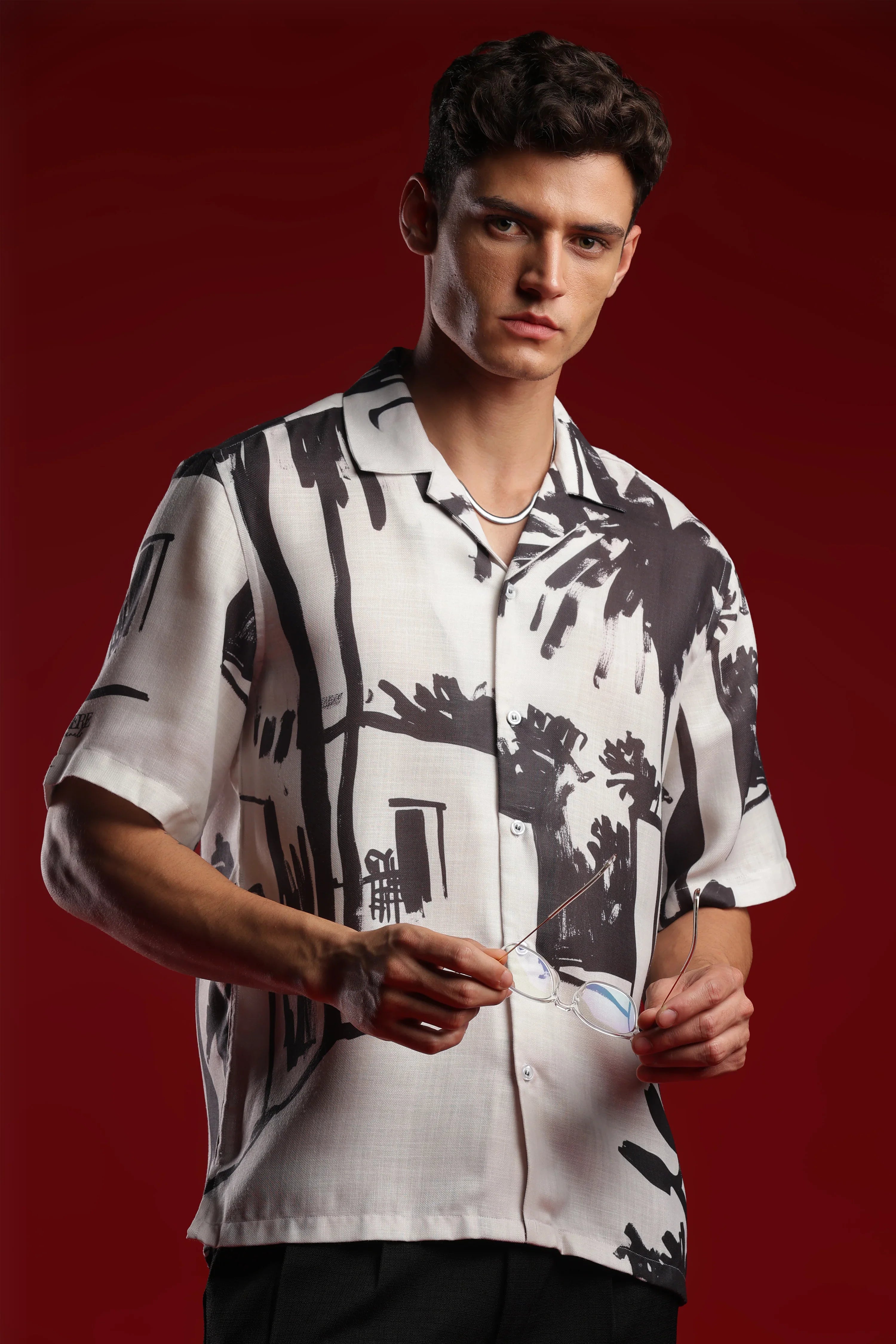 gid://shopify/Product/9622216966371