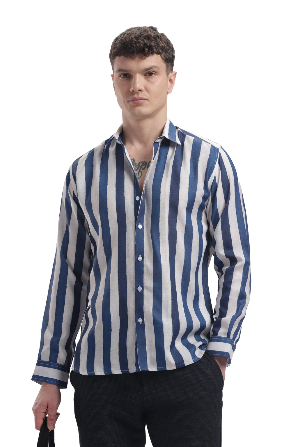 gid://shopify/Product/9622216474851