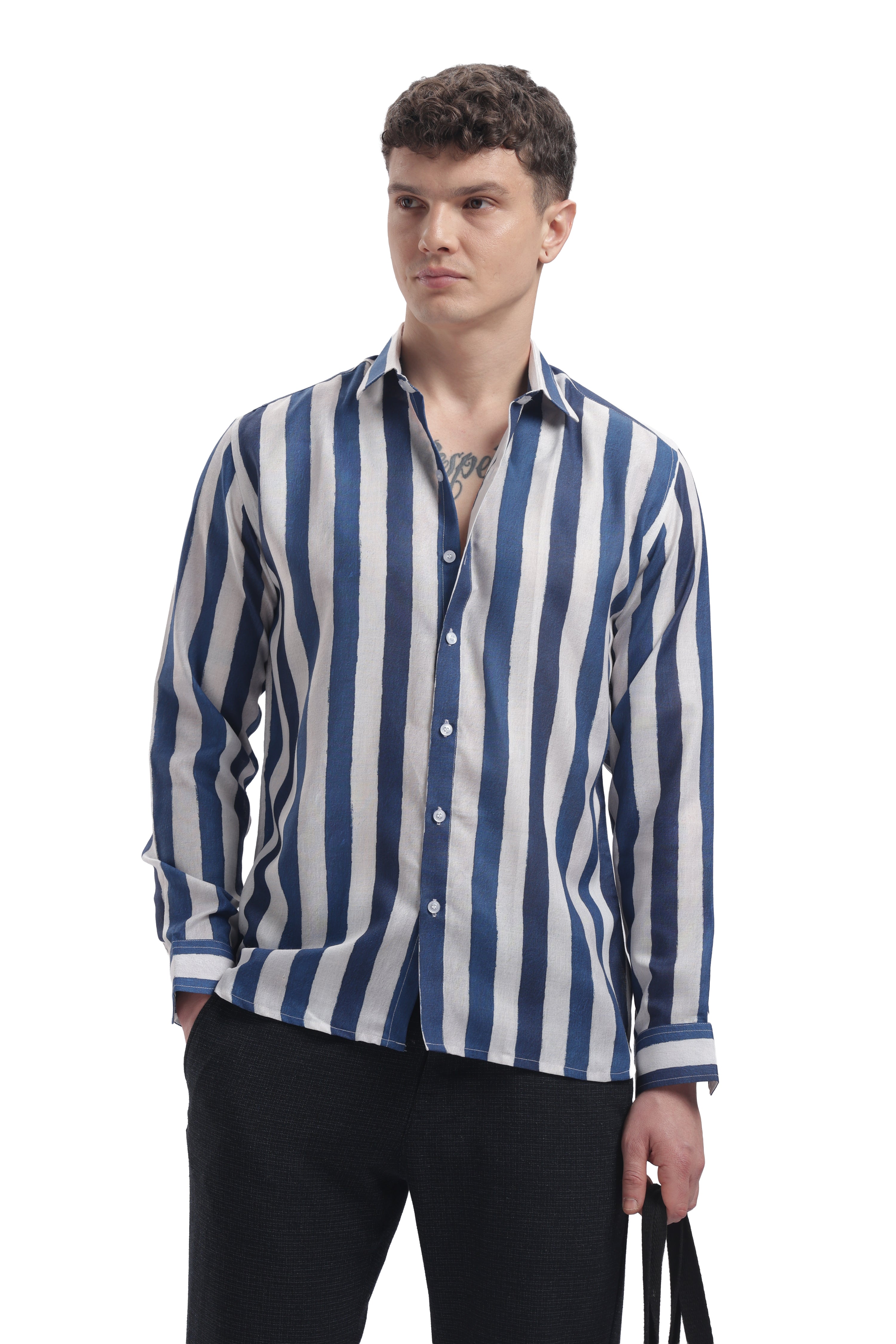gid://shopify/Product/9622216474851