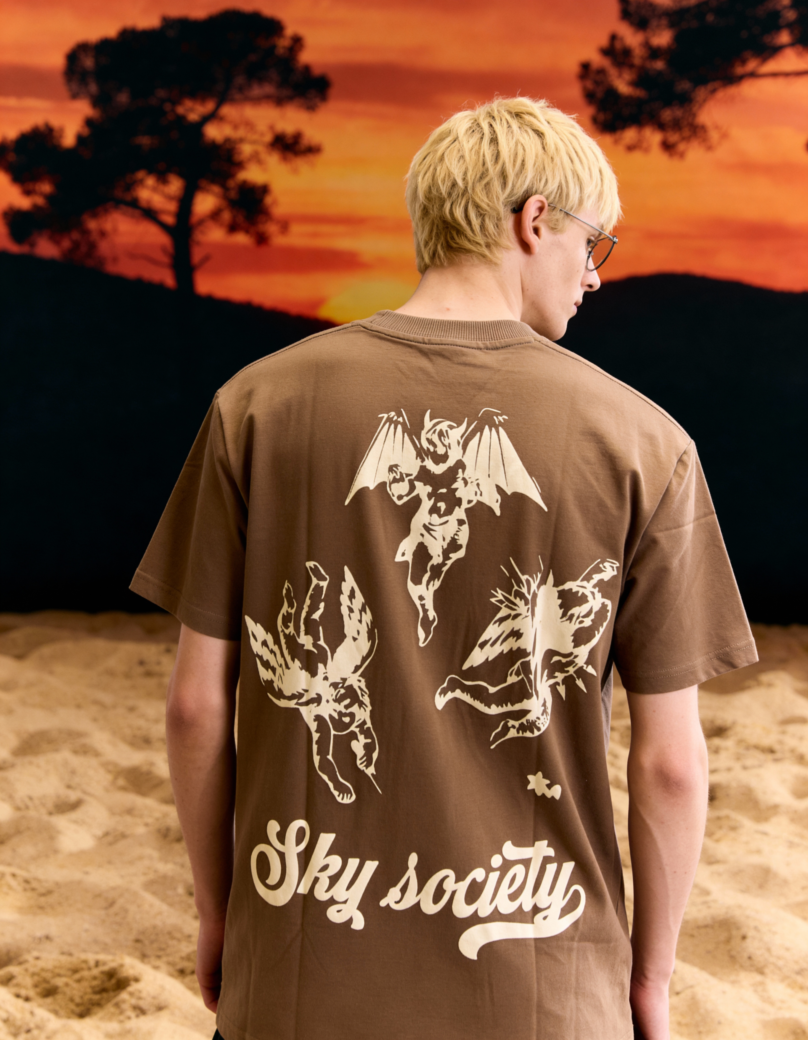 gid://shopify/Product/9622214574307