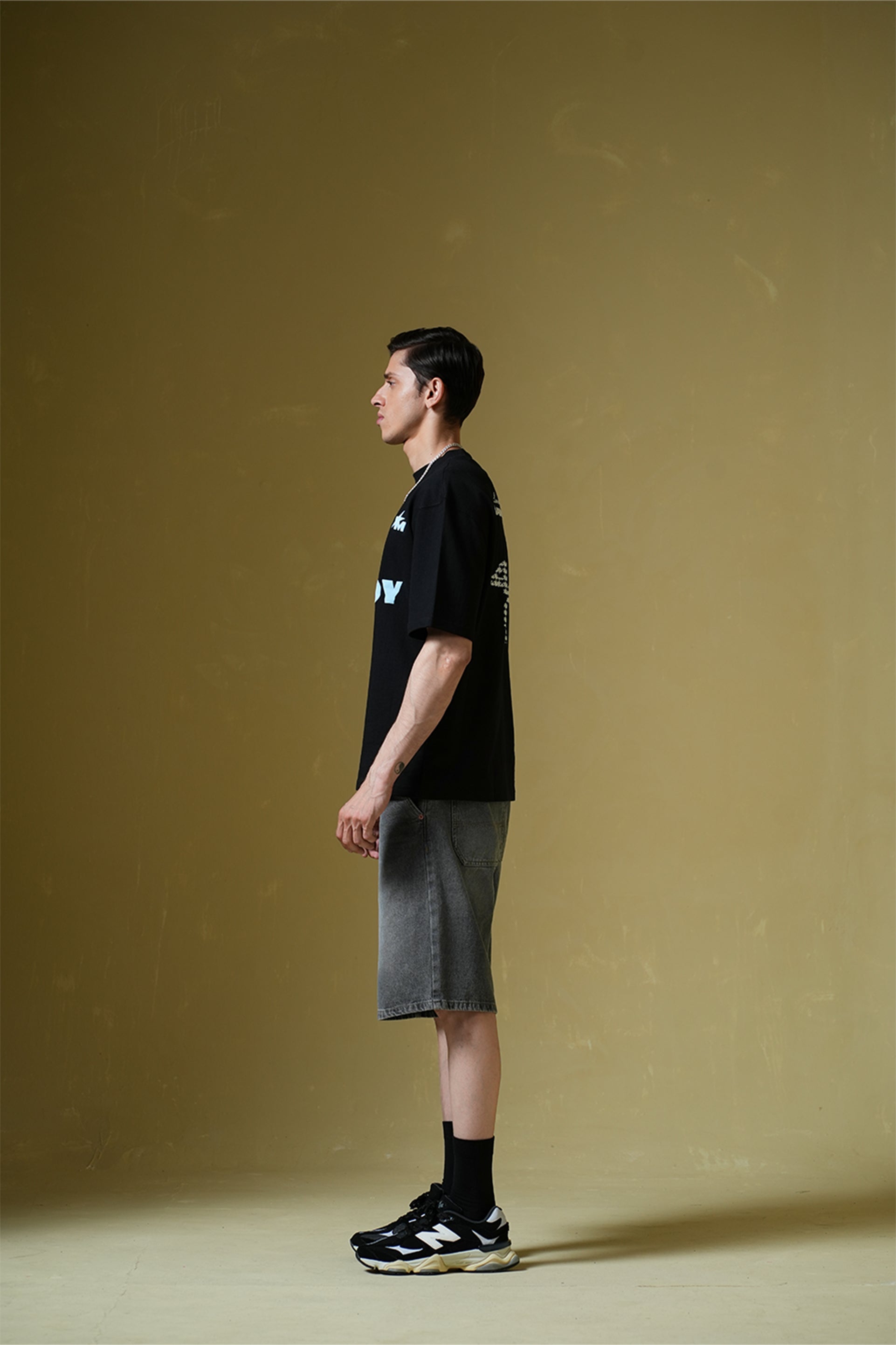 gid://shopify/Product/9622214738147