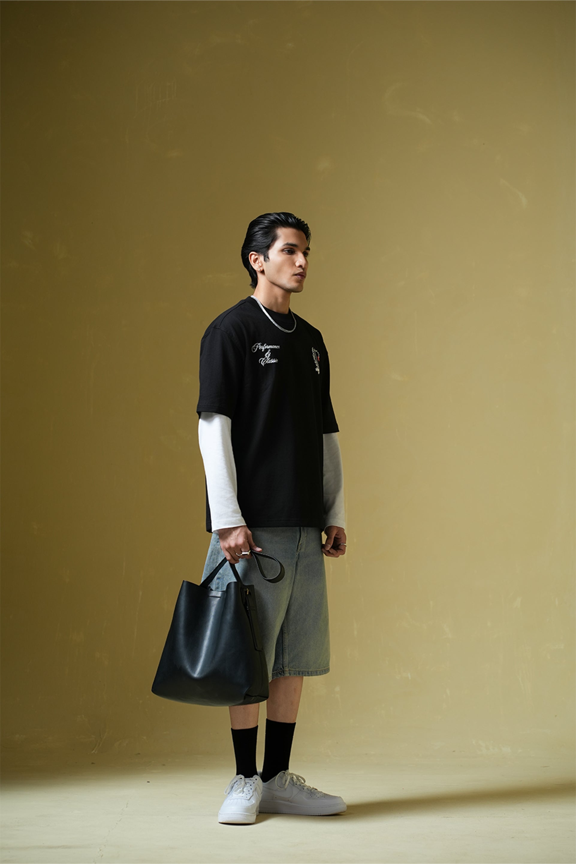 gid://shopify/Product/9622336176355