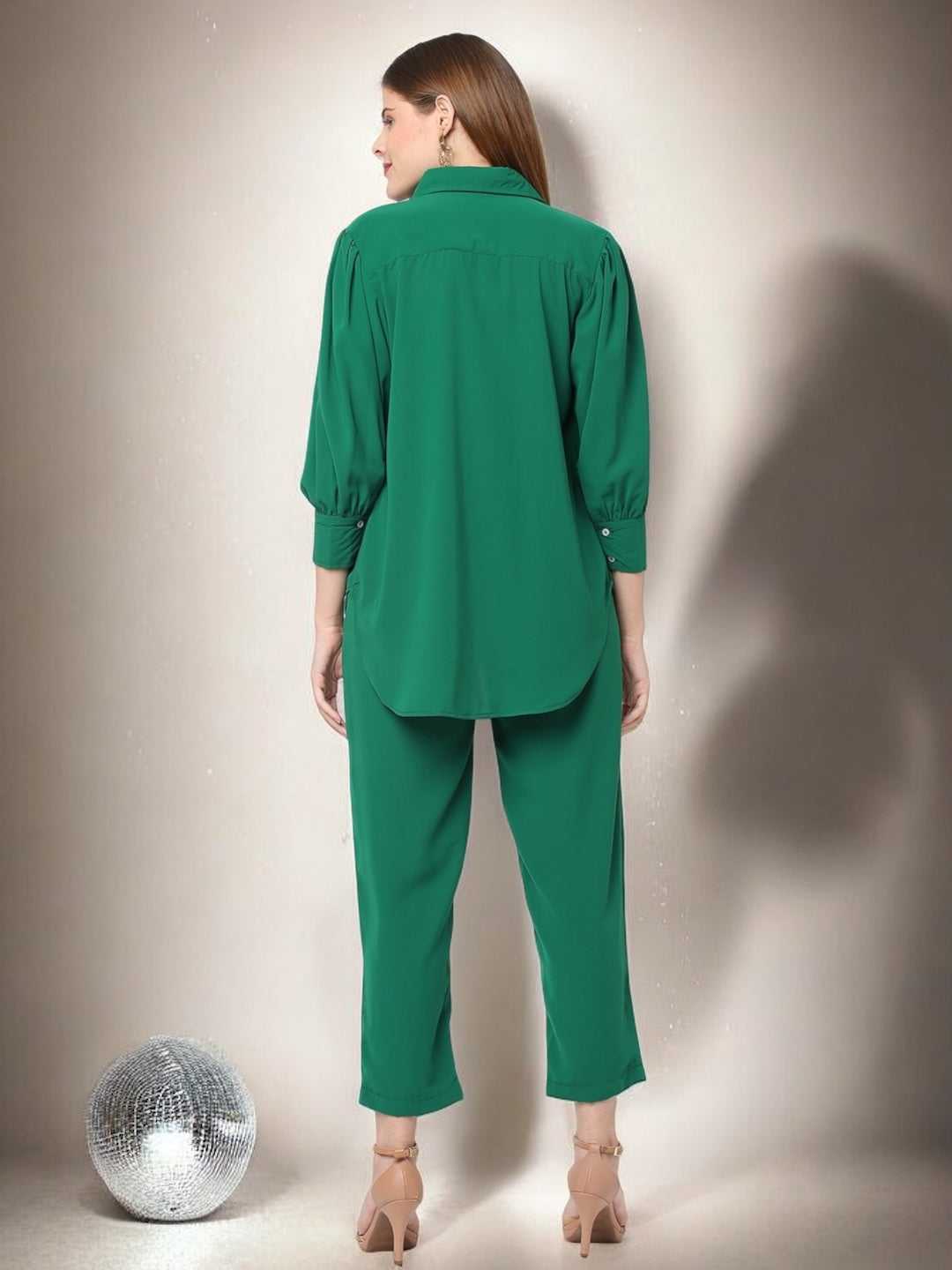 gid://shopify/Product/9622338732259
