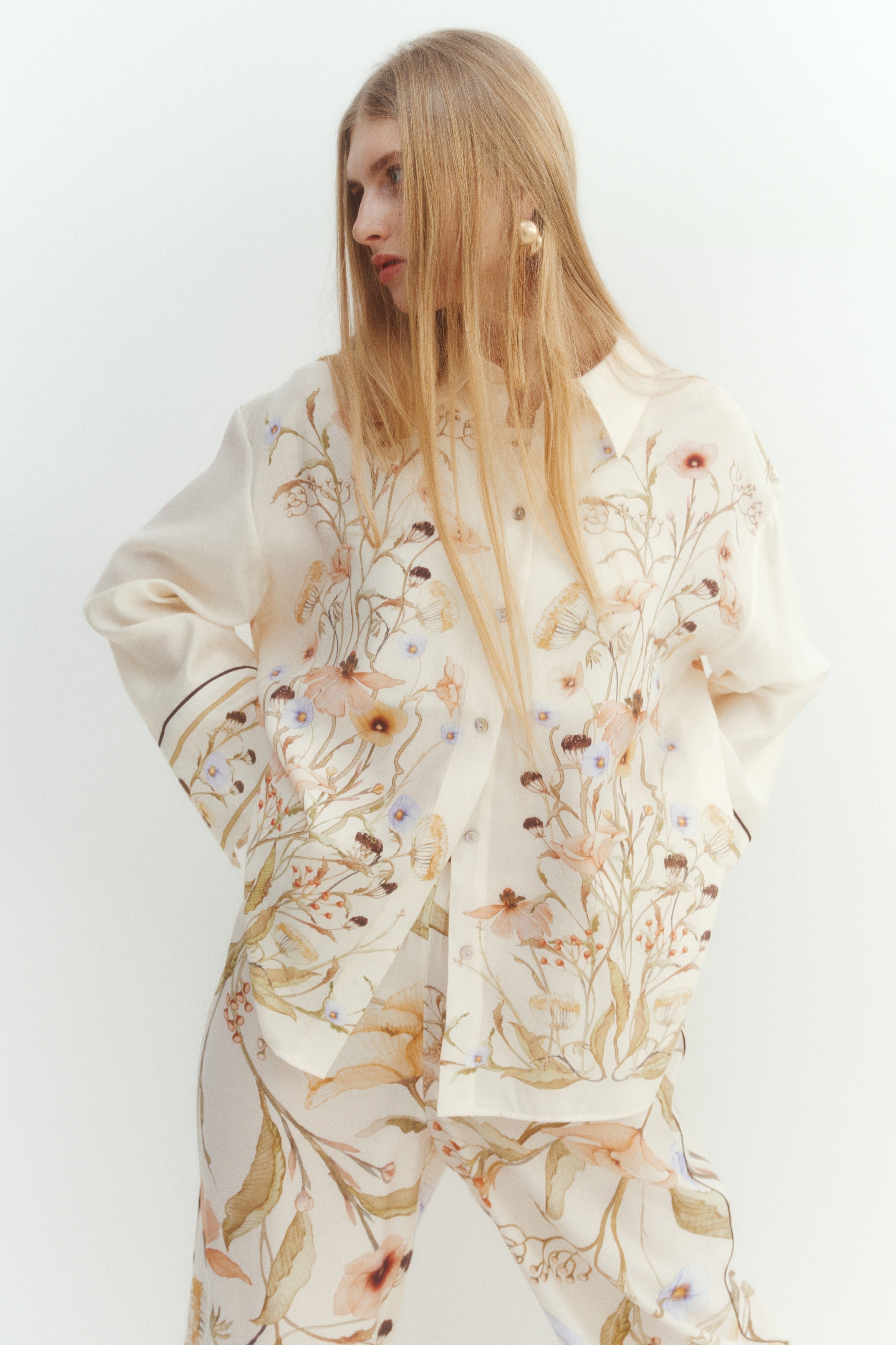 gid://shopify/Product/9622219129059