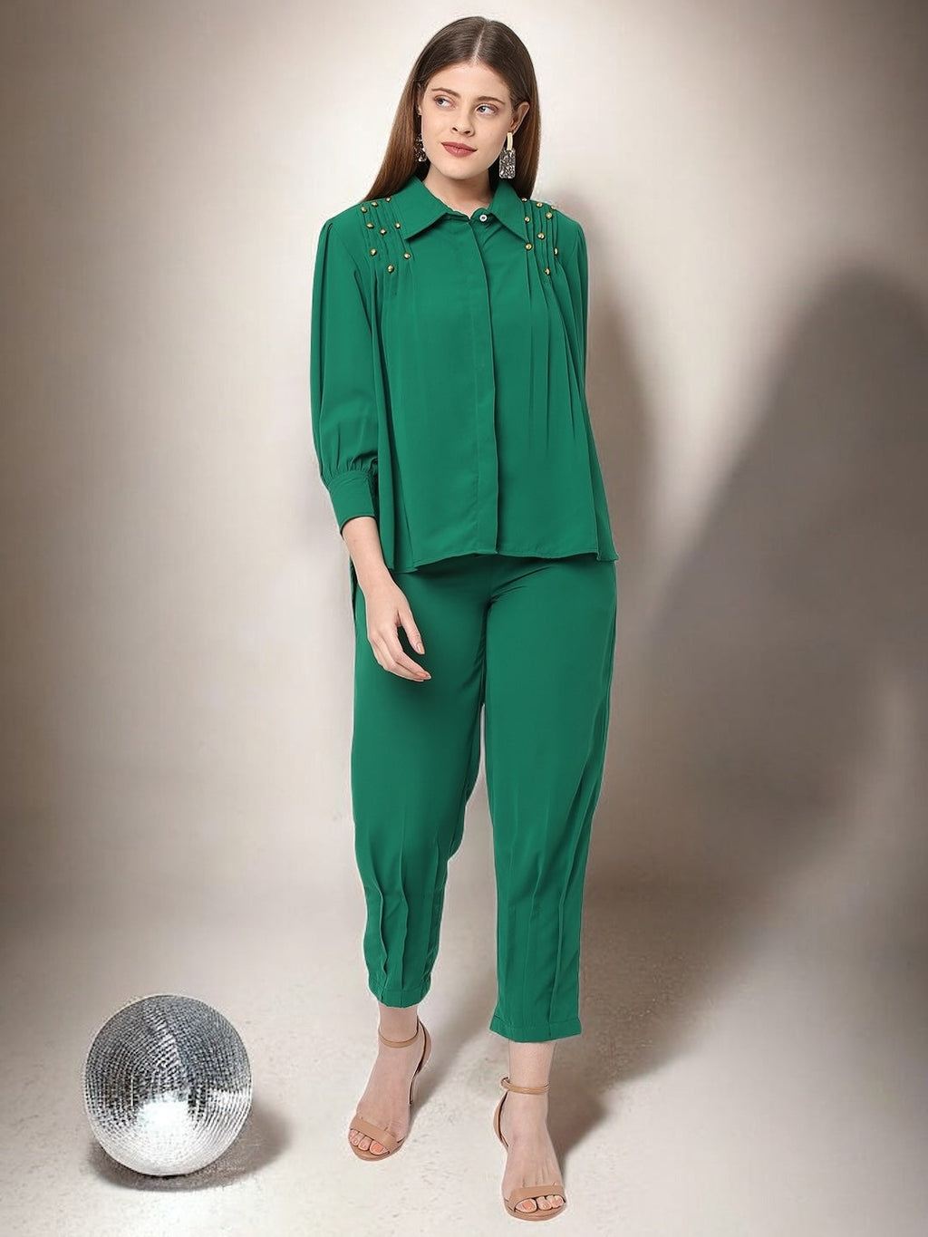 gid://shopify/Product/9622338732259