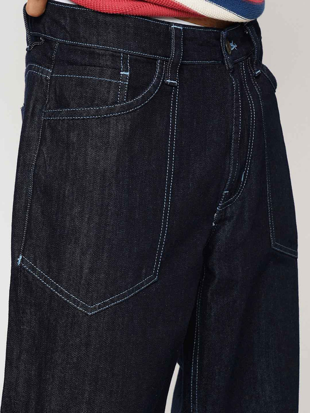 gid://shopify/Product/9622215459043