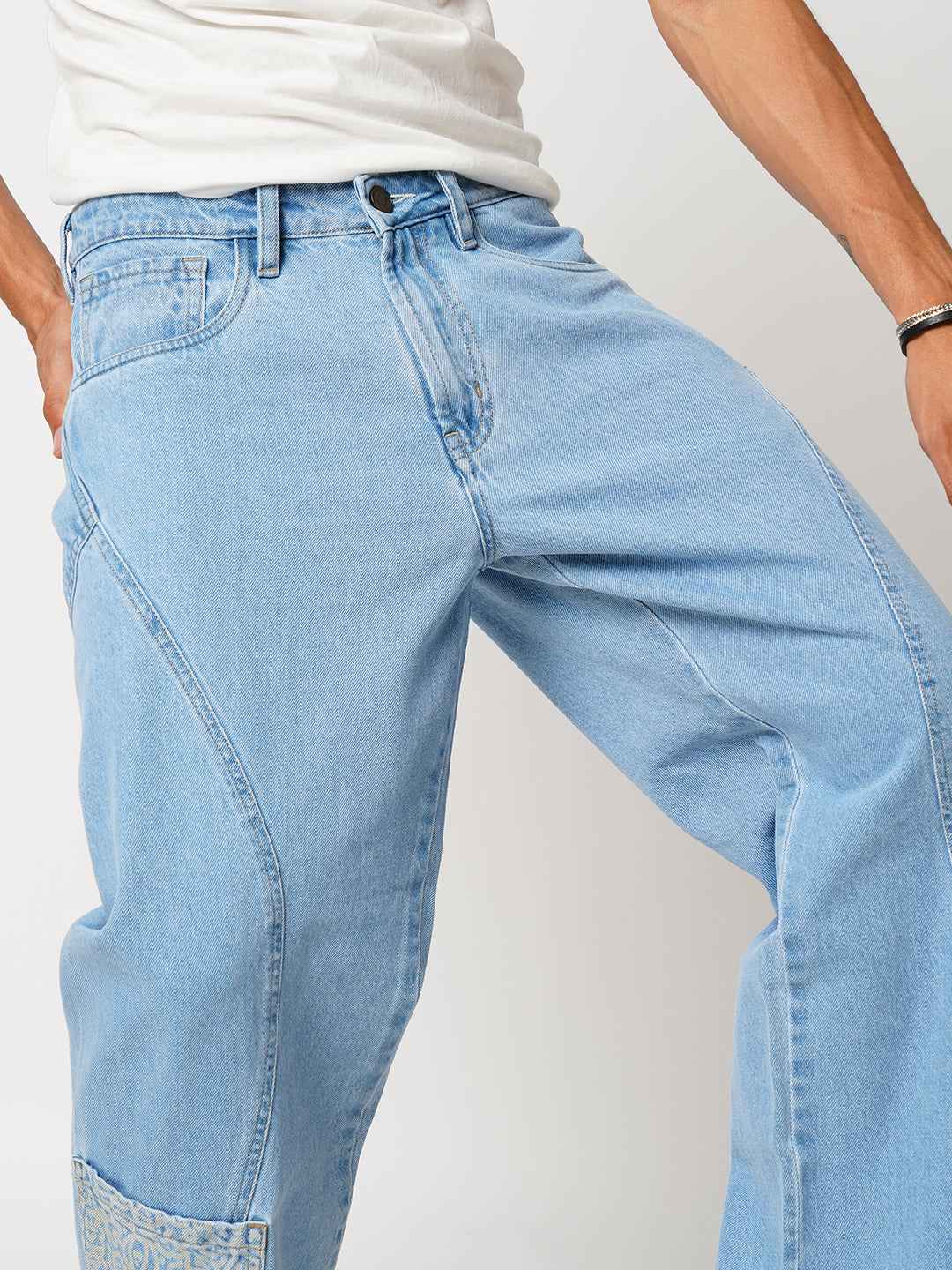gid://shopify/Product/9622217162979