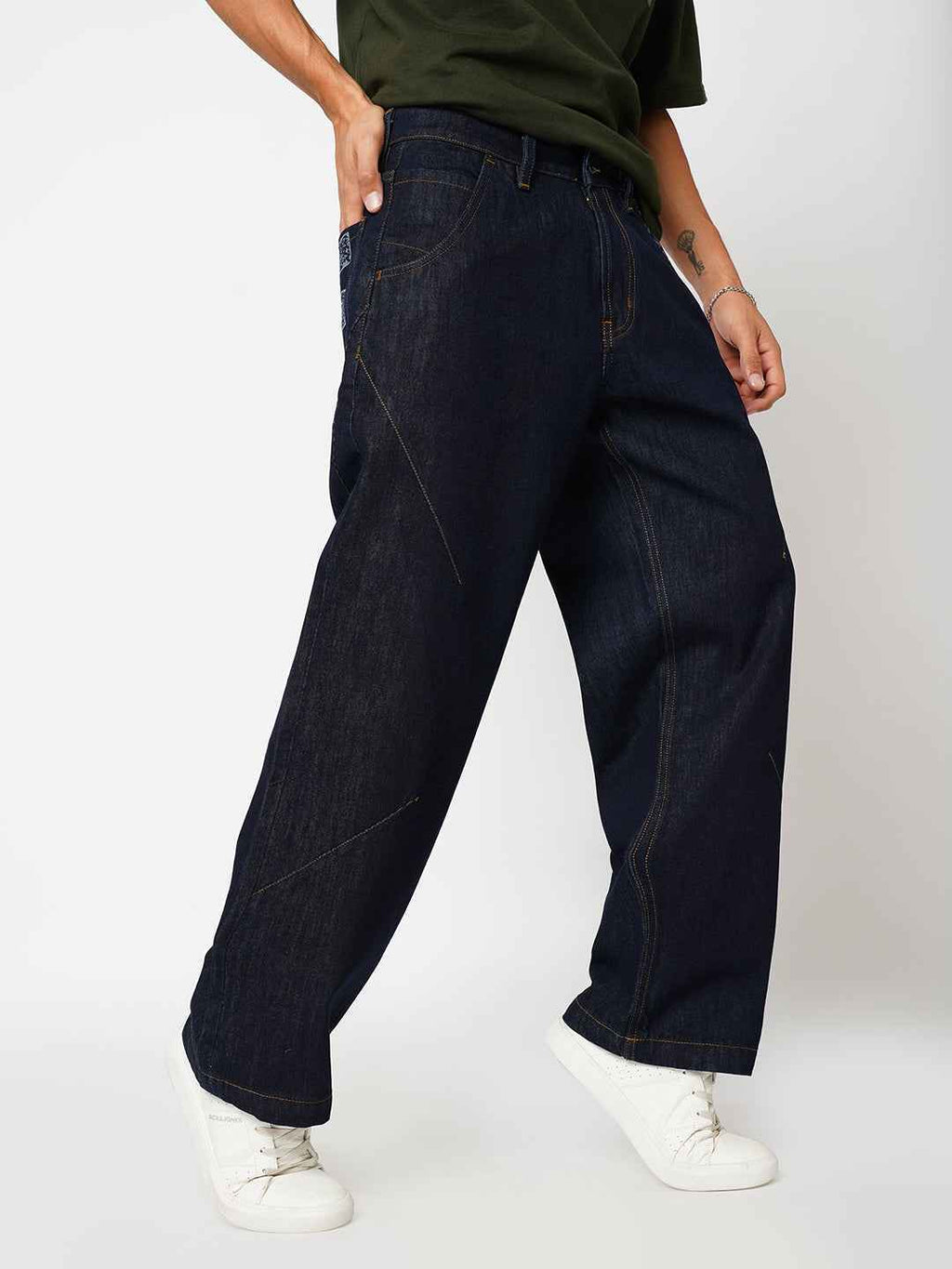 gid://shopify/Product/9622335979747