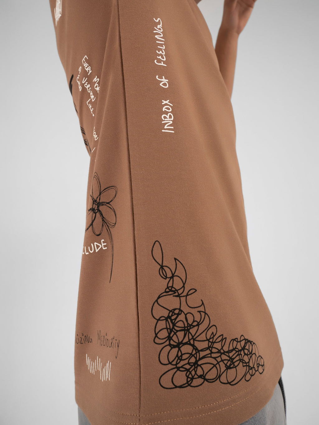 gid://shopify/Product/9622216081635