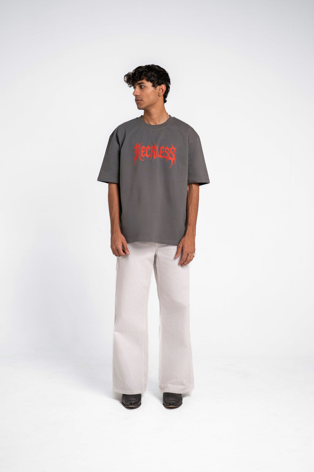 gid://shopify/Product/9622315335907