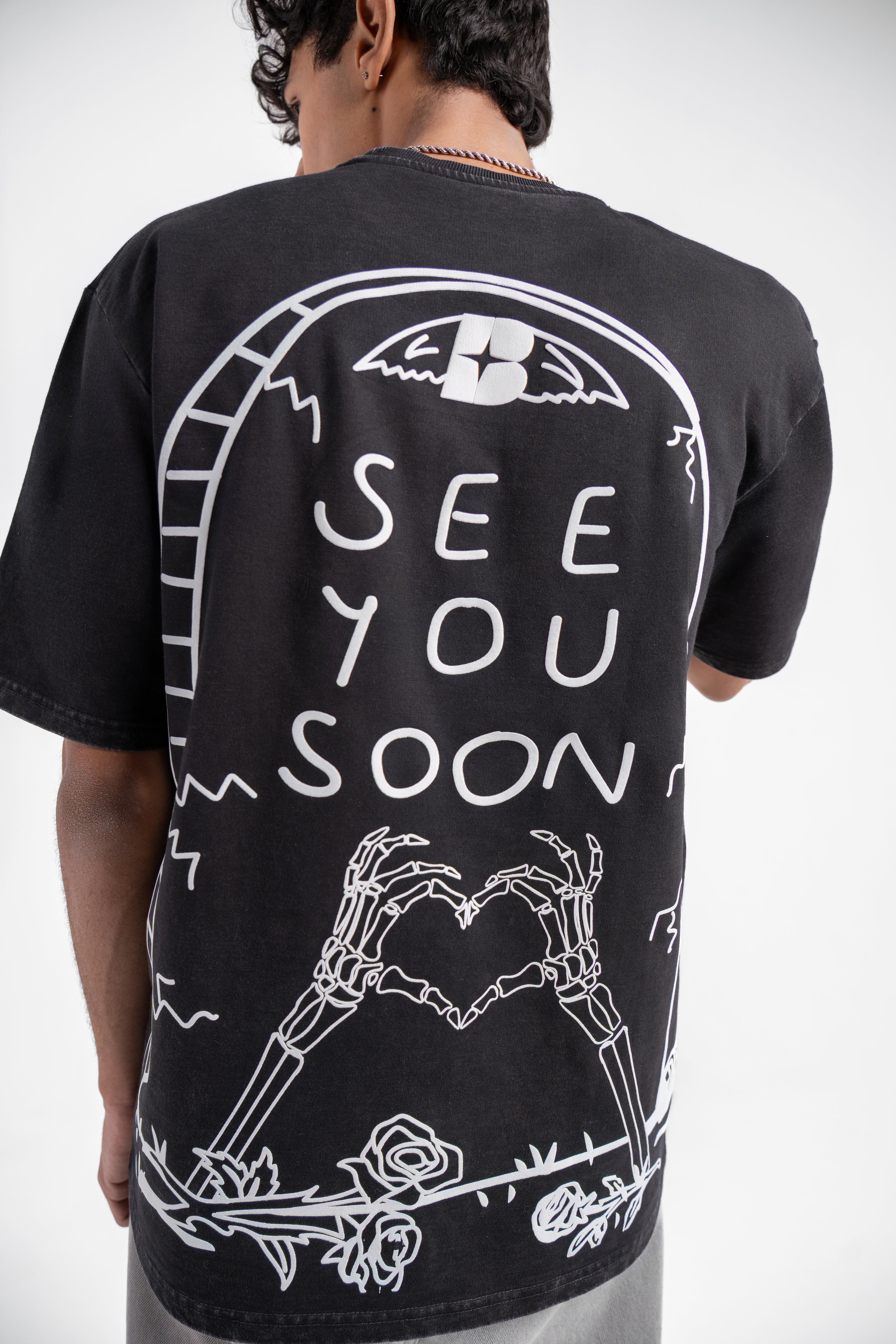 gid://shopify/Product/9622219358435