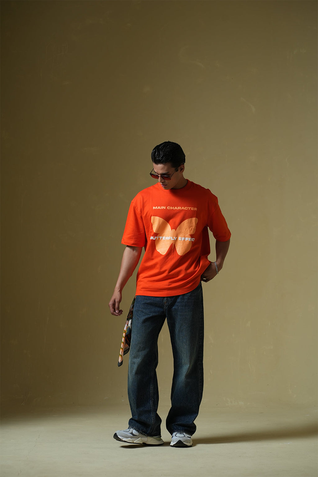 gid://shopify/Product/9622340436195