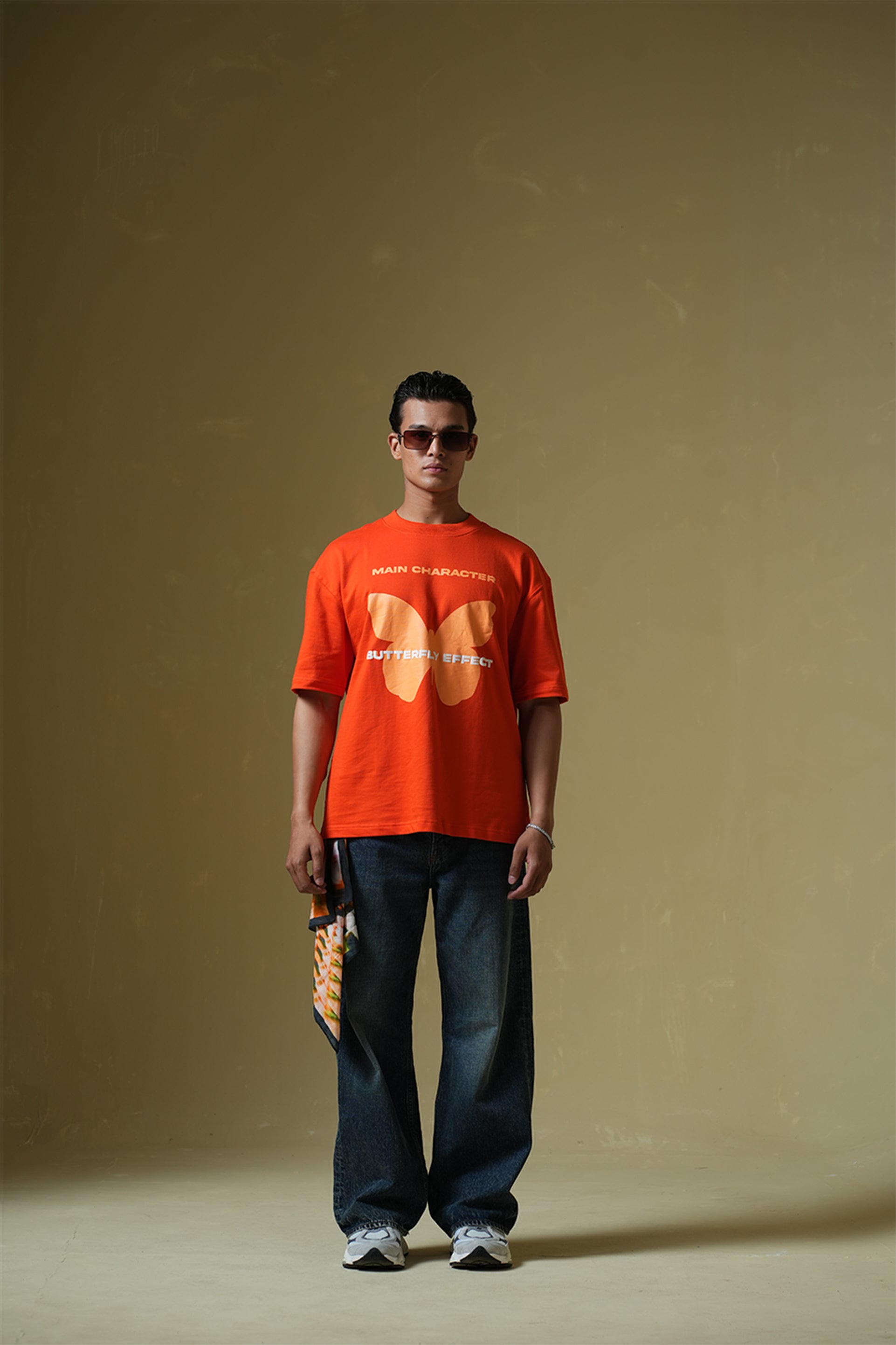 gid://shopify/Product/9622340436195