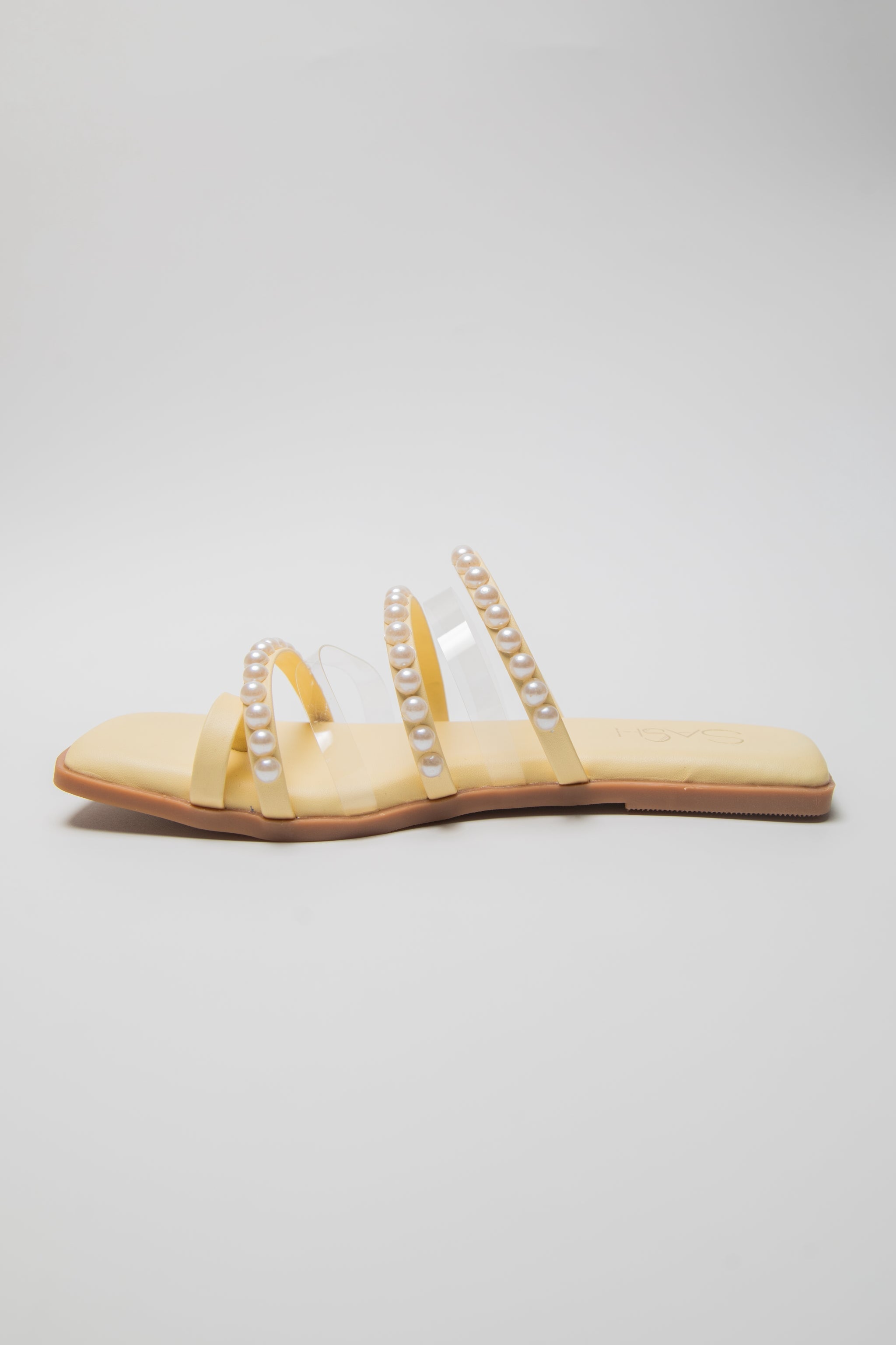 gid://shopify/Product/9622339158243