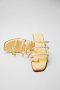 gid://shopify/Product/9622339158243