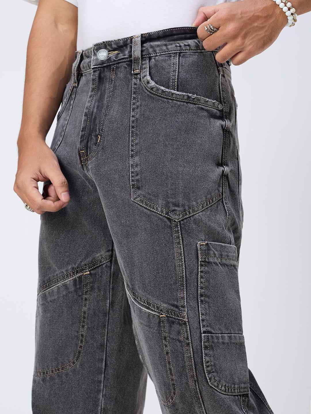gid://shopify/Product/9622213296355