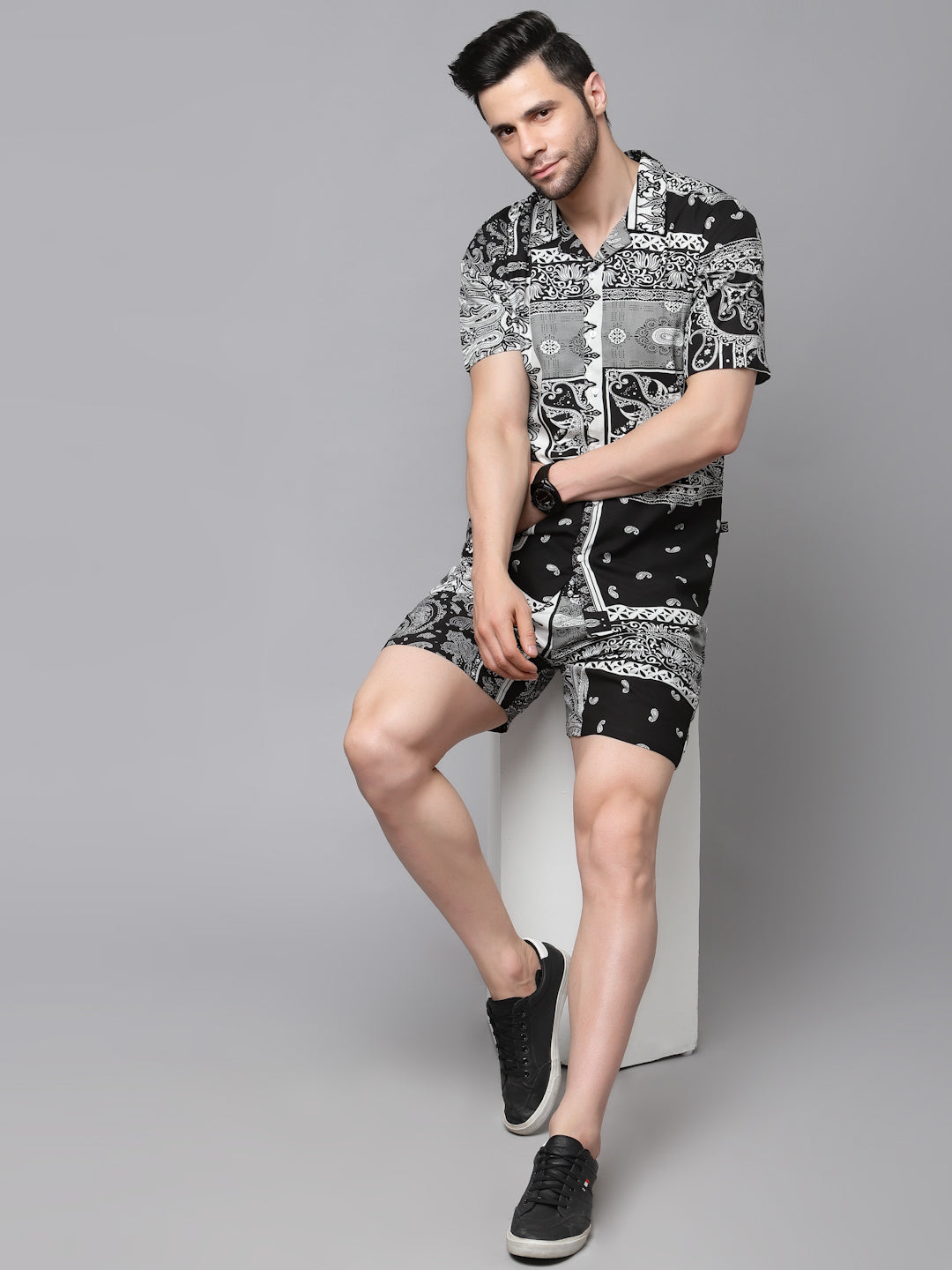 gid://shopify/Product/9622204743907