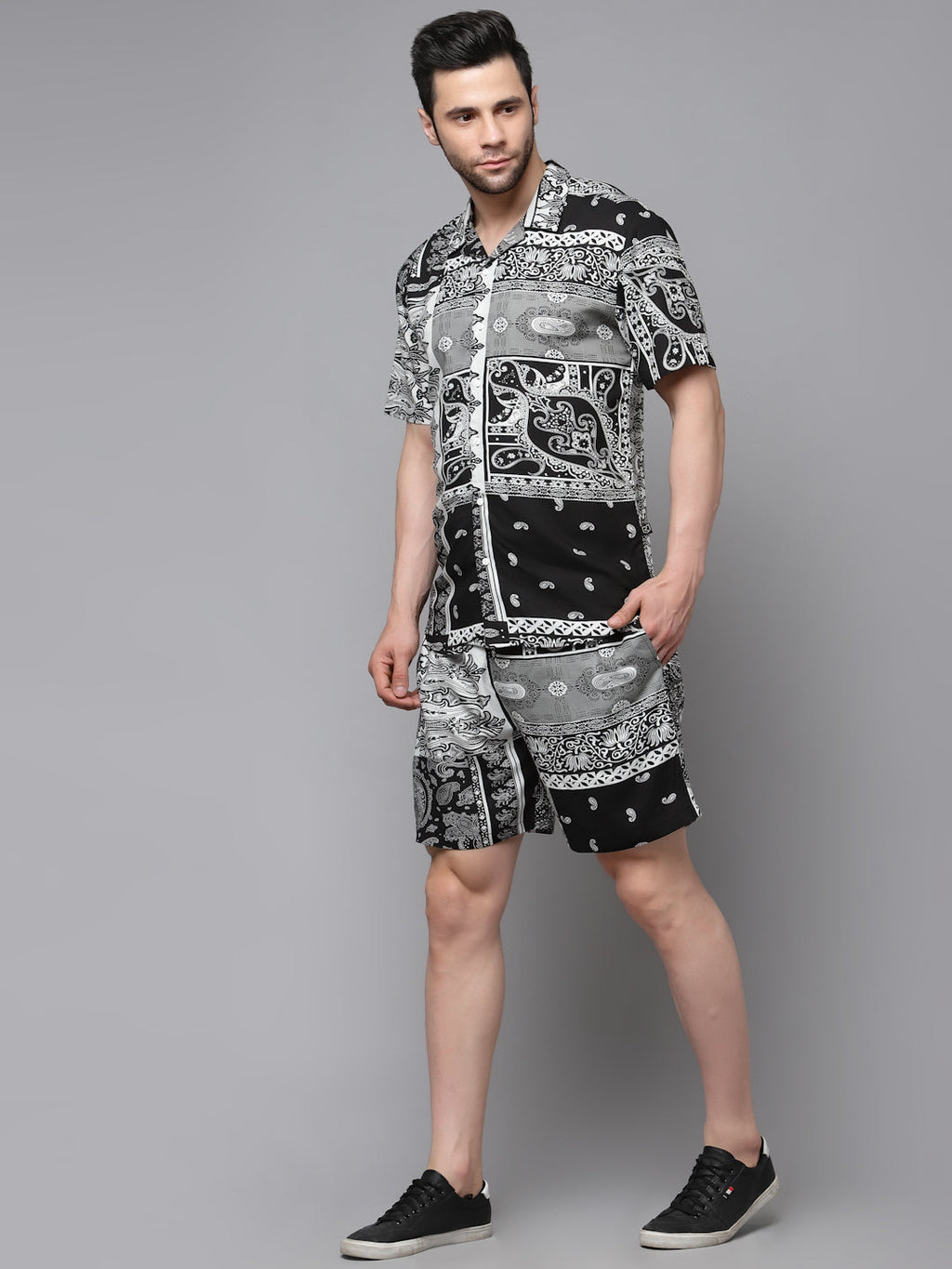 gid://shopify/Product/9622204743907