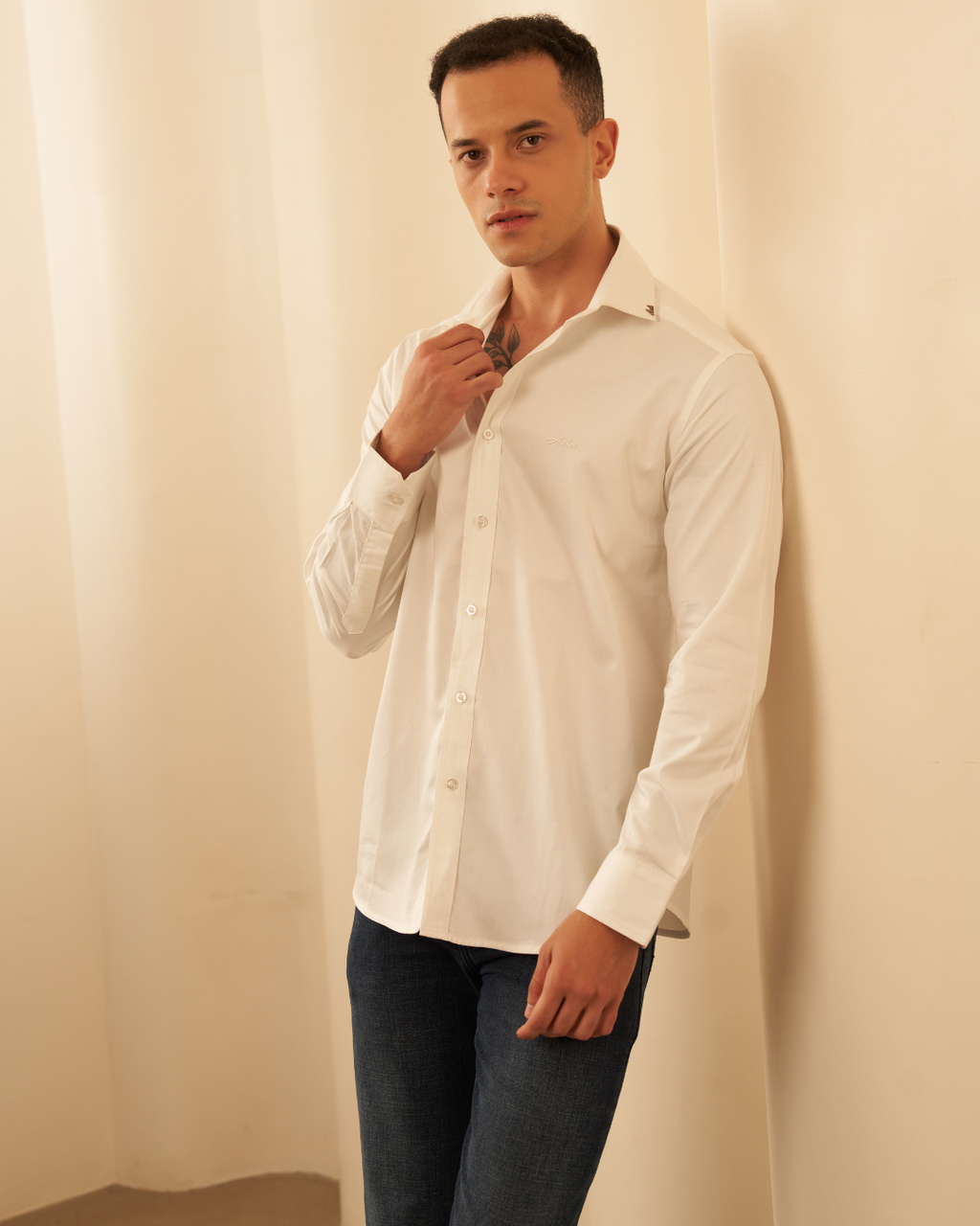 gid://shopify/Product/9622318678243