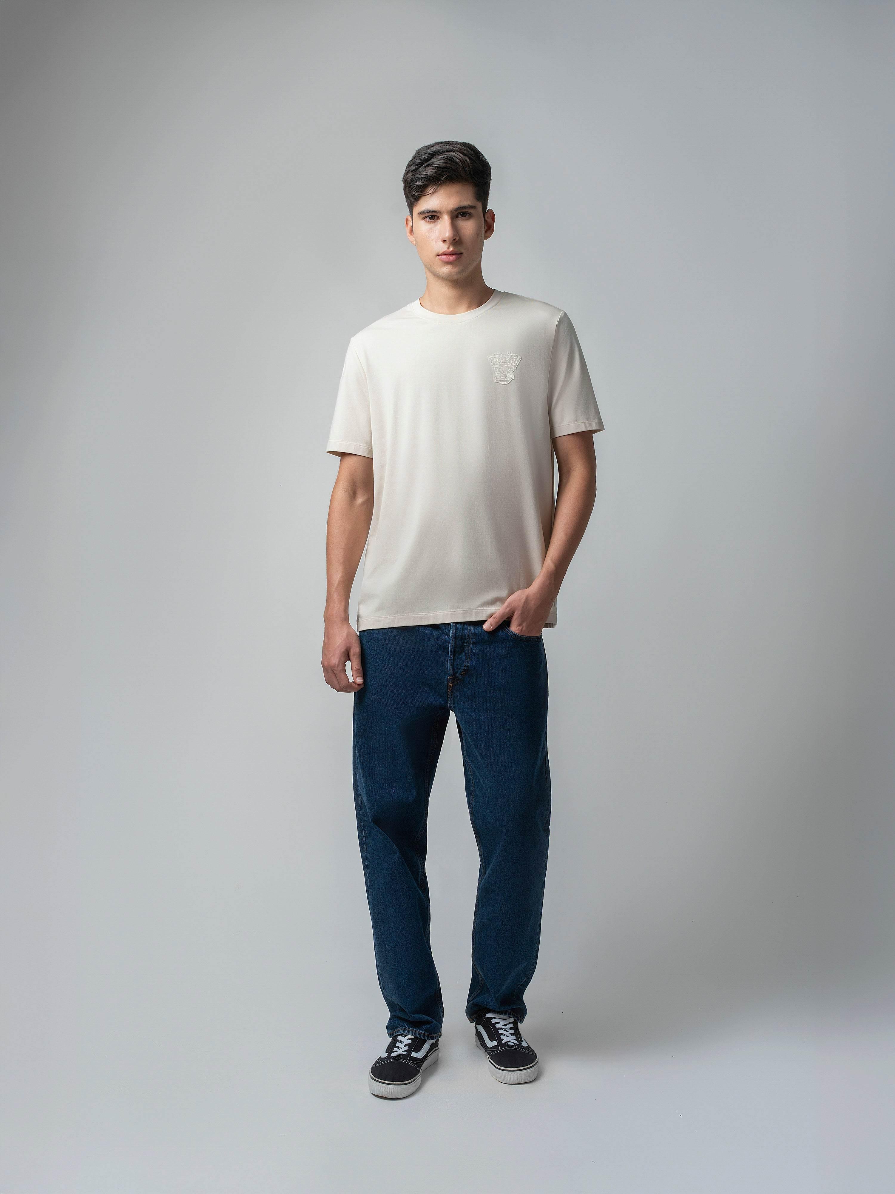 gid://shopify/Product/9622317859043