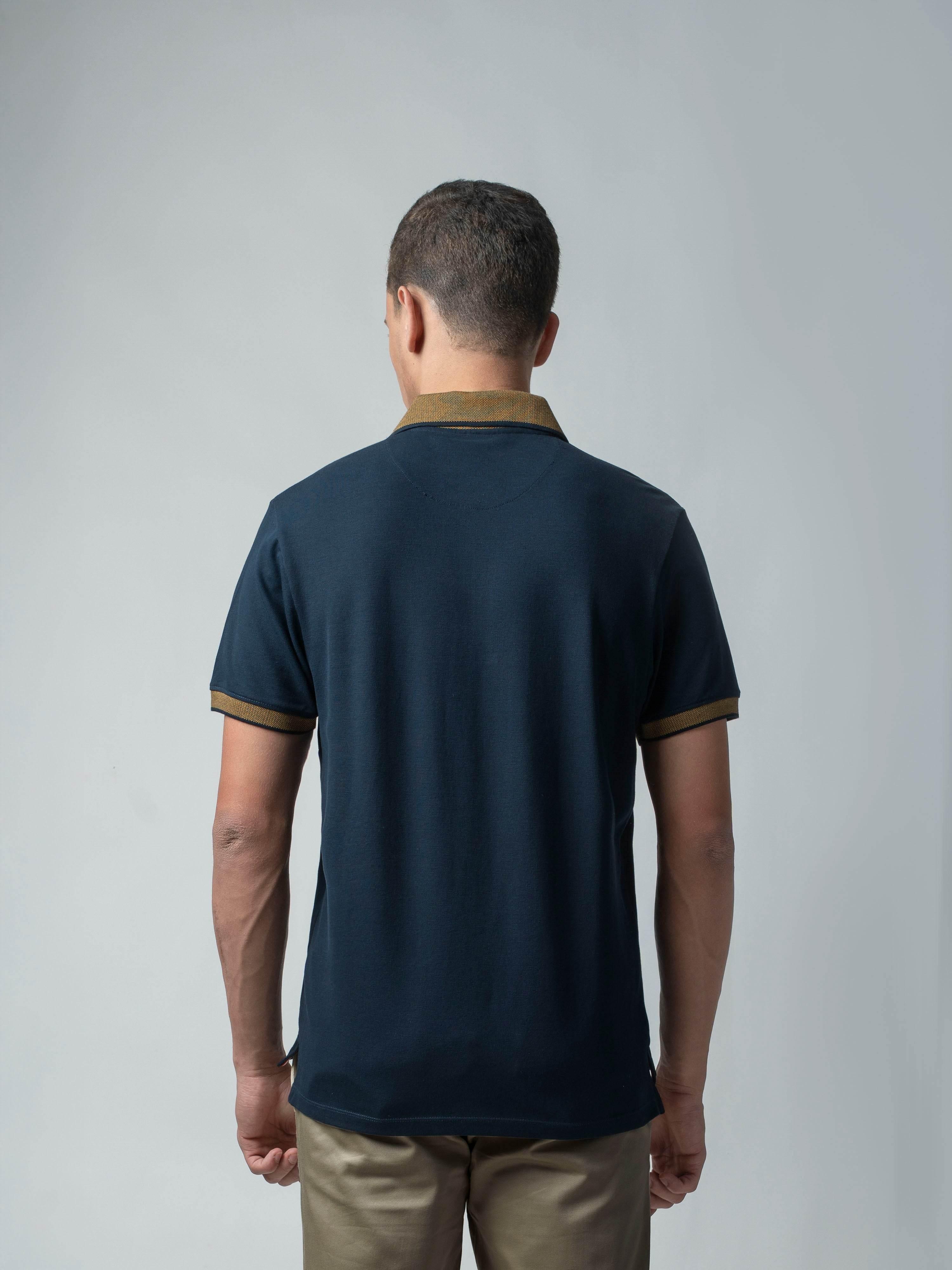 gid://shopify/Product/9622313468131