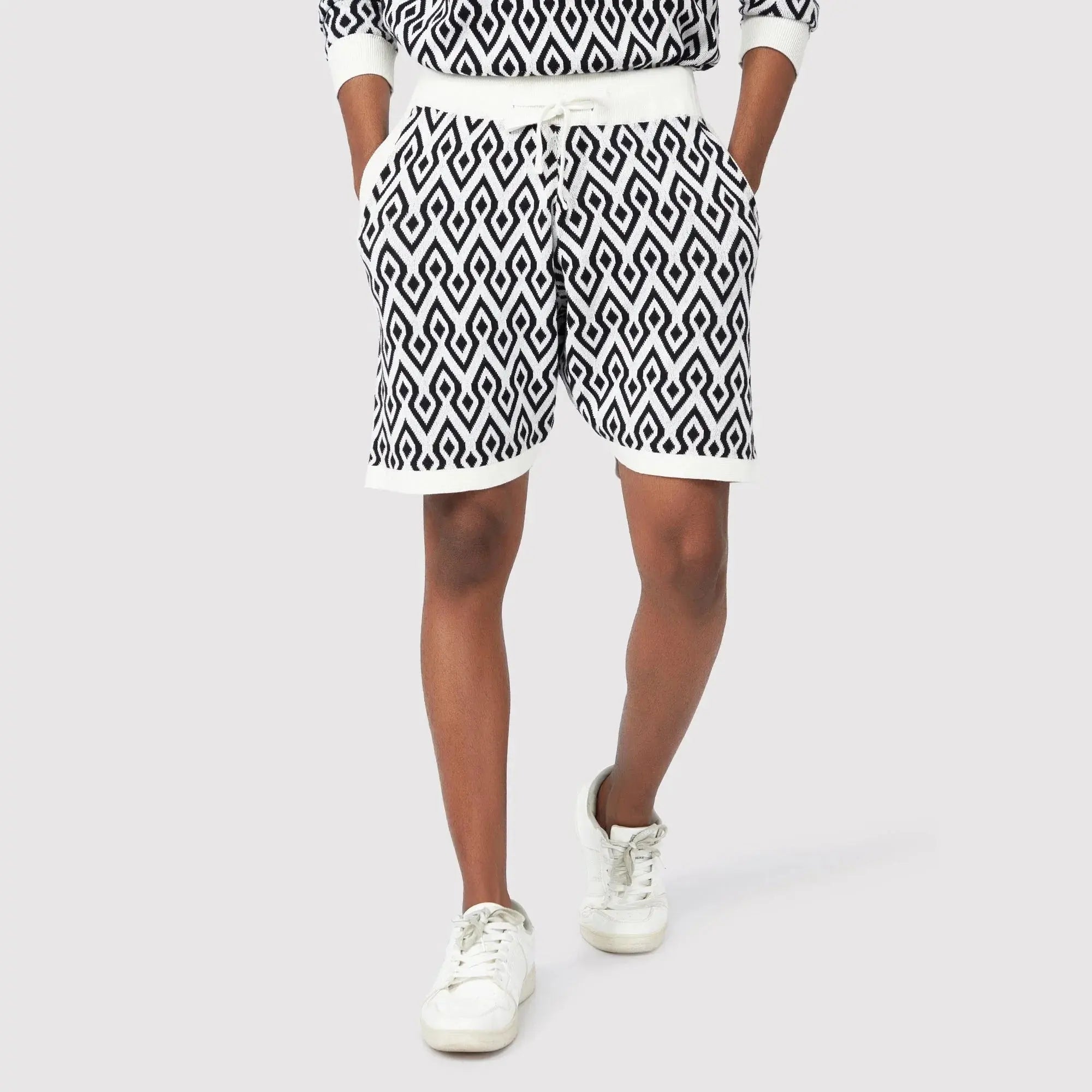 gid://shopify/Product/9622315499747