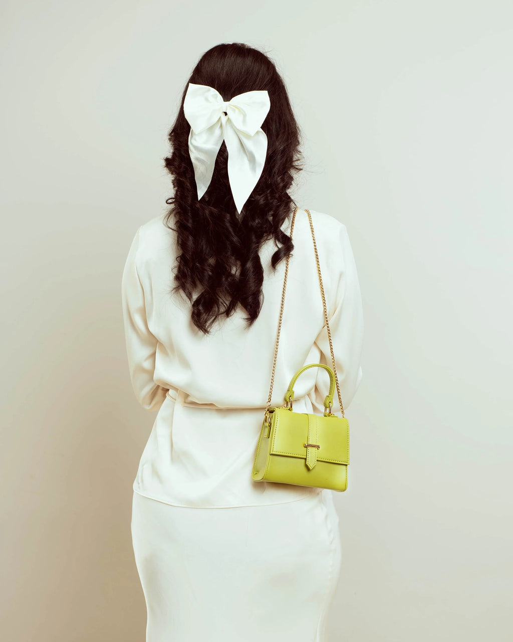 gid://shopify/Product/9622329032931