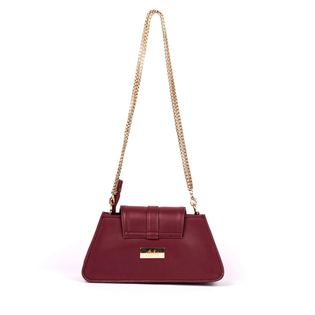 gid://shopify/Product/9622332670179