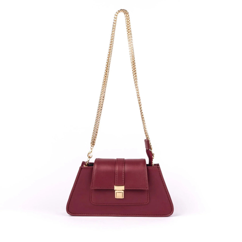 gid://shopify/Product/9622332670179