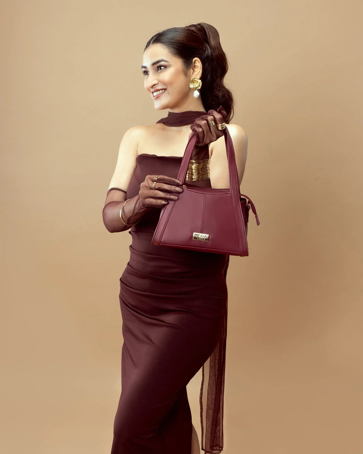 gid://shopify/Product/9622330212579