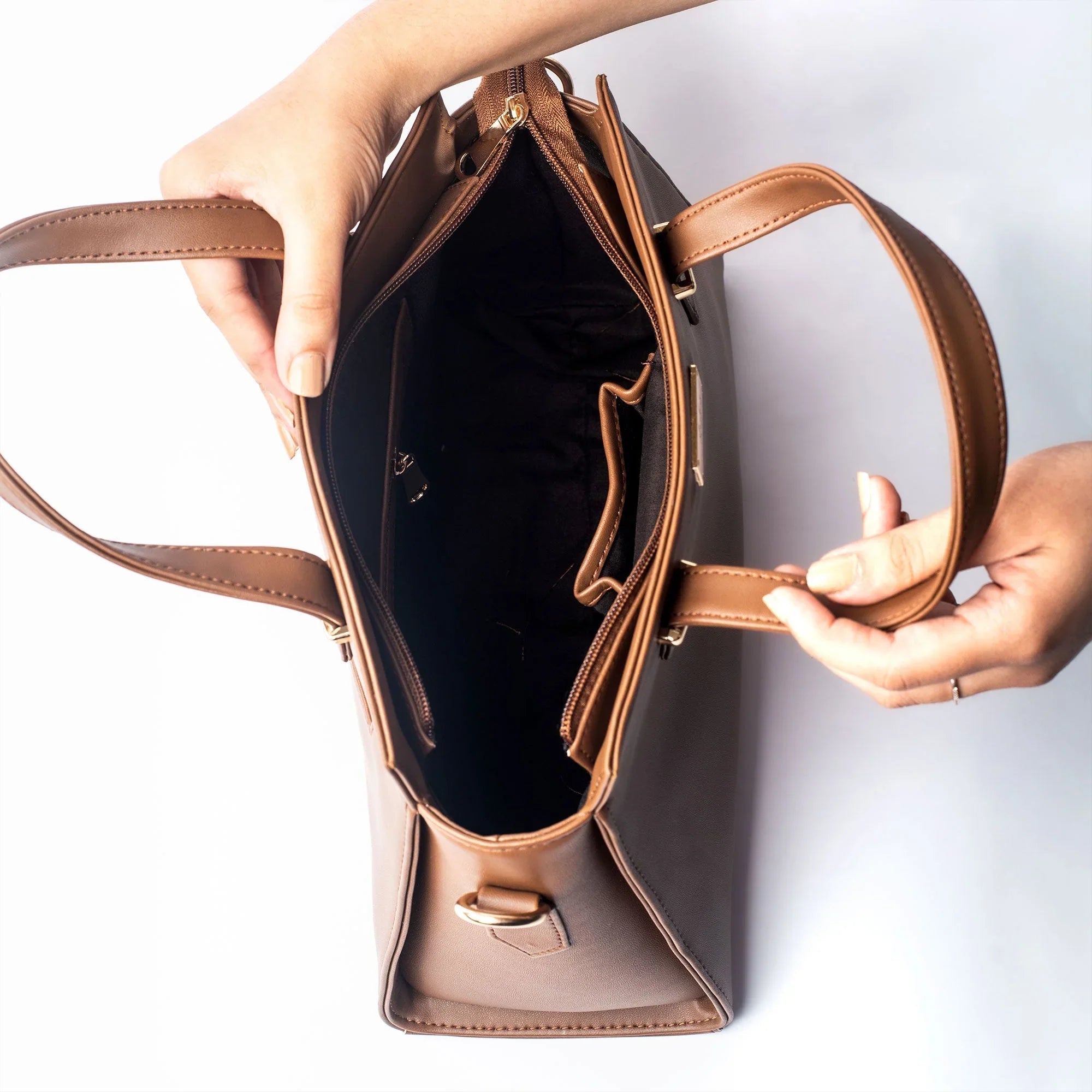 gid://shopify/Product/9622326083811