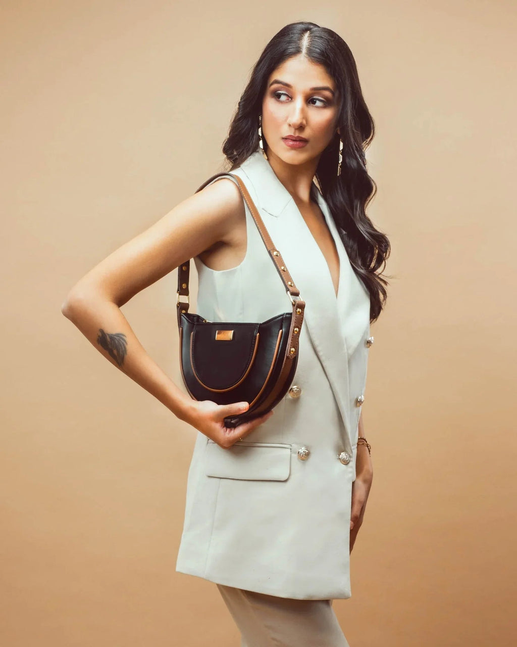 gid://shopify/Product/9622331752675