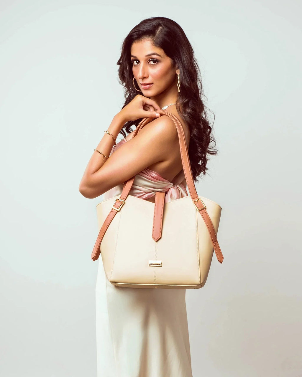 gid://shopify/Product/9622328246499