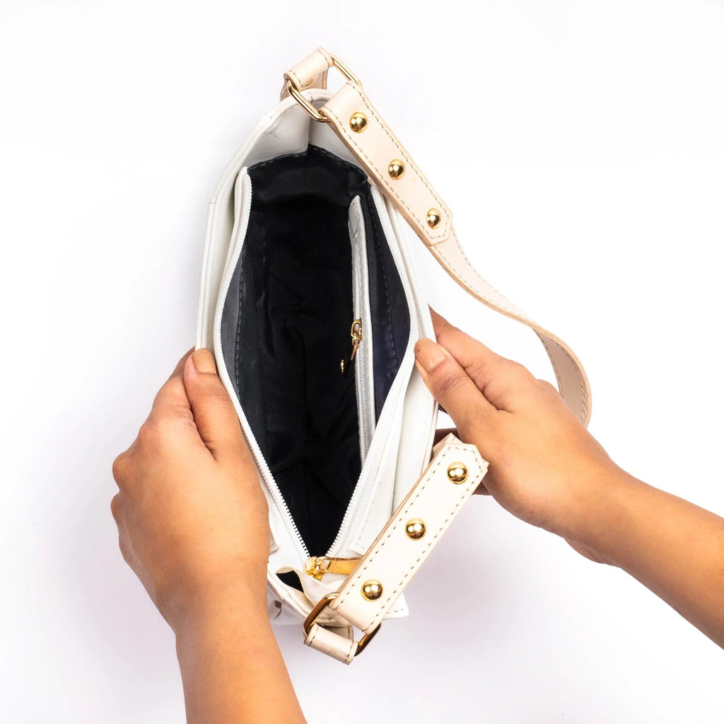 gid://shopify/Product/9622332211427
